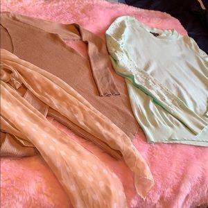 2 shirts & scarf, smoke & pet free home